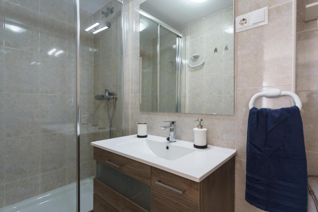 Apartamento Malagueta Breeze Малага Екстериор снимка